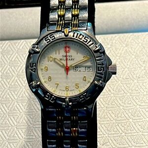 Vintage 90’s Woman’s Swiss Military Watch